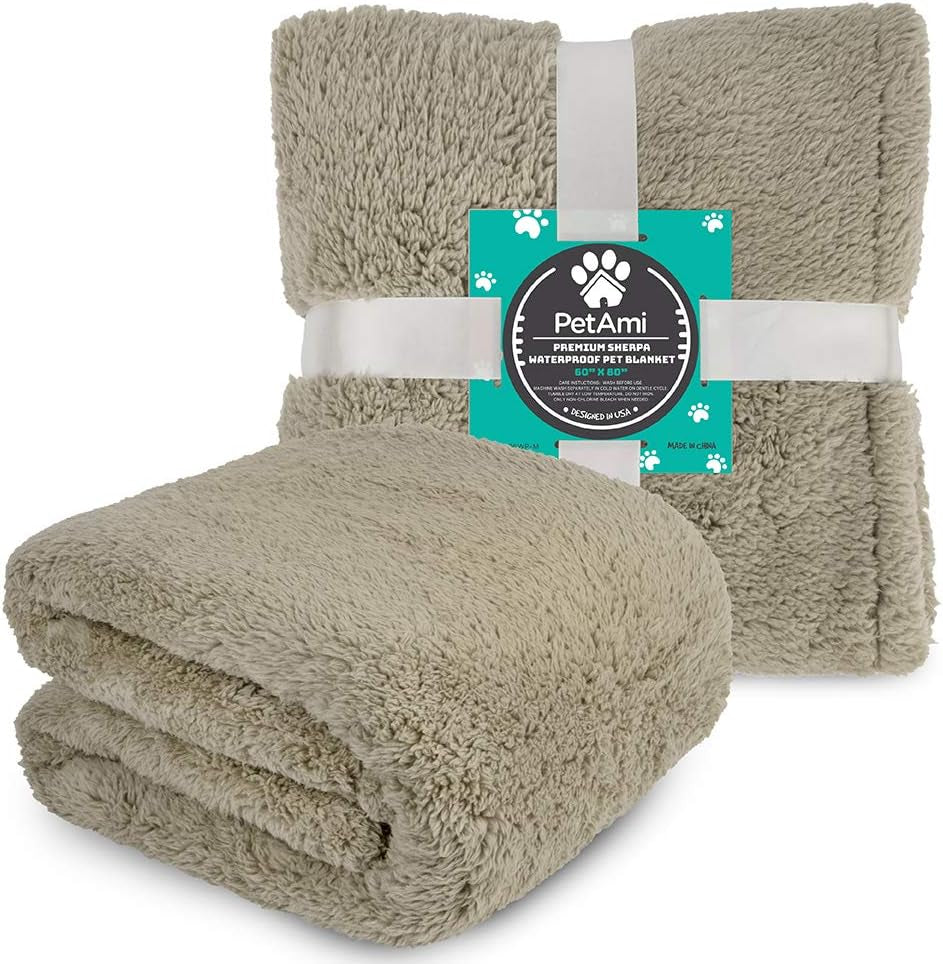 Couch Defender – Waterproof Fluffy Pet Blanket